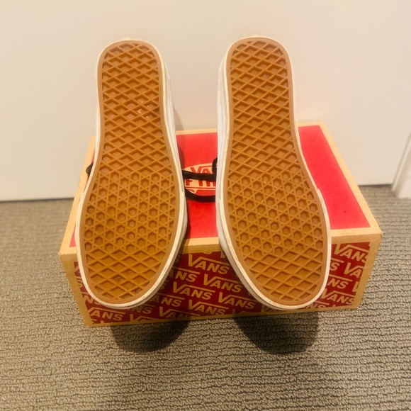 Multi color Vans really great condition - Picture 2 of 5